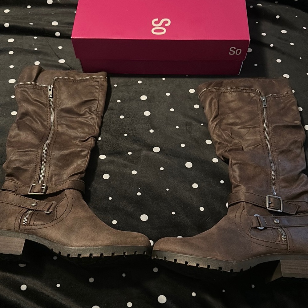 SO STONECROP BOOTS: BROWN: NEW IN BOX: SIZE 10